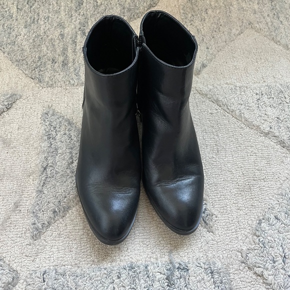 Vince Camuto Black Leather Zip Boot - Picture 4 of 8